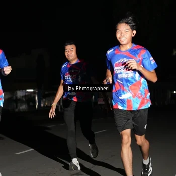 Runner Photo 6063954