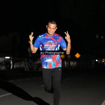 Runner Photo 6063958