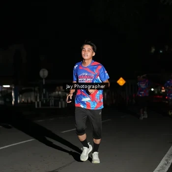 Runner Photo 6063969