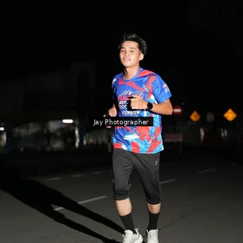 Runner Photo 6063970