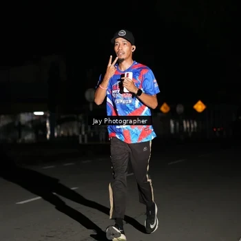 Runner Photo 6063977