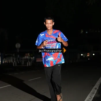 Runner Photo 6063978