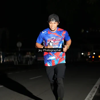 Runner Photo 6063985
