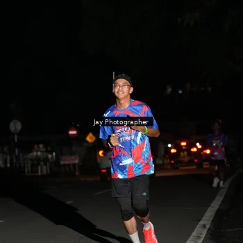 Runner Photo 6063996