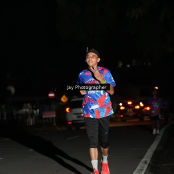 Runner Photo 6063998