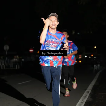 Runner Photo 6064011