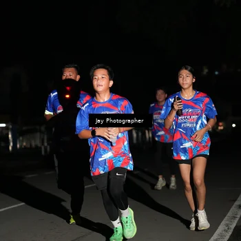 Runner Photo 6064018