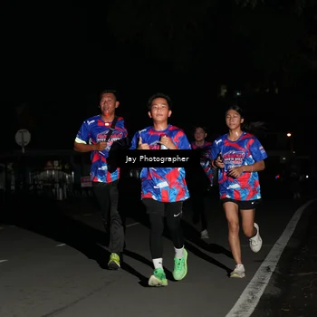 Runner Photo 6064021