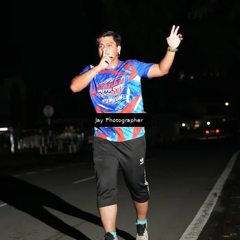 Runner Photo 6064035