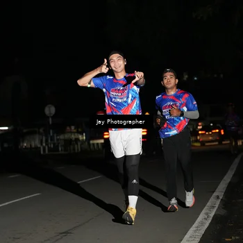 Runner Photo 6064036
