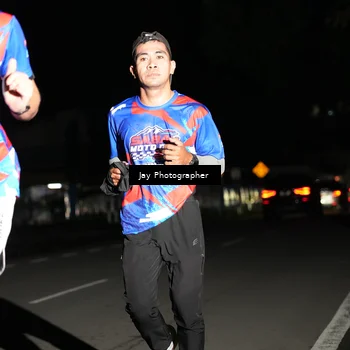 Runner Photo 6064041