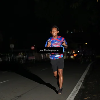 Runner Photo 6064043