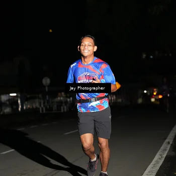 Runner Photo 6064045
