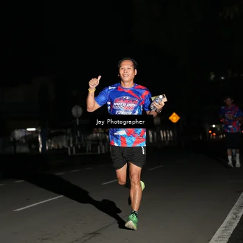 Runner Photo 6064048