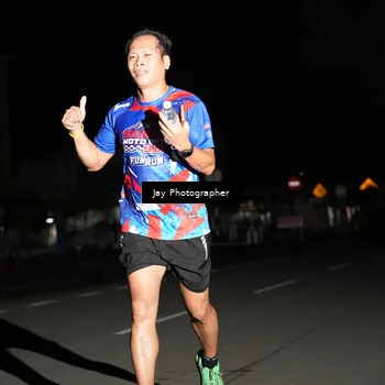 Runner Photo 6064050