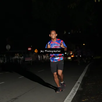 Runner Photo 6064055