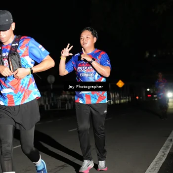 Runner Photo 6064060