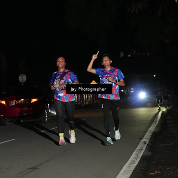 Runner Photo 6064063
