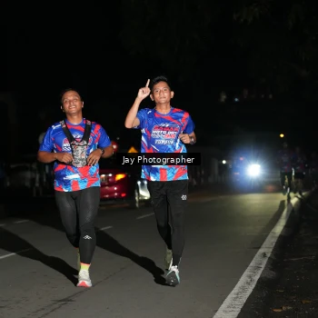 Runner Photo 6064067
