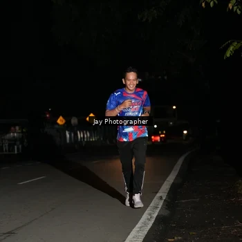 Runner Photo 6064071