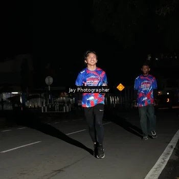 Runner Photo 6064077