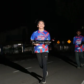 Runner Photo 6064078