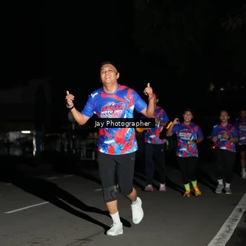 Runner Photo 6064088