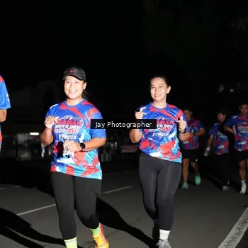 Runner Photo 6064091