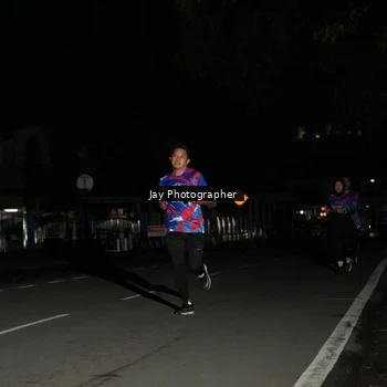 Runner Photo 6064092