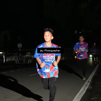 Runner Photo 6064101