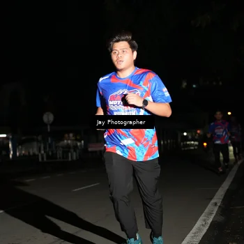 Runner Photo 6064103