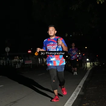 Runner Photo 6064107