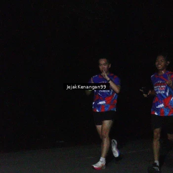 Runner Photo 6064126