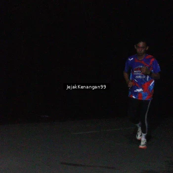 Runner Photo 6064140