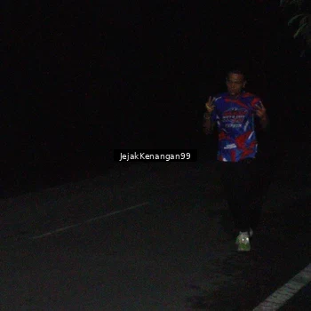 Runner Photo 6064151