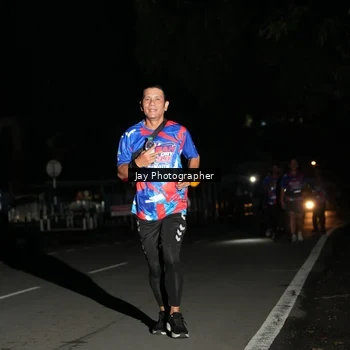 Runner Photo 6064157