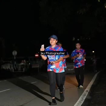 Runner Photo 6064158