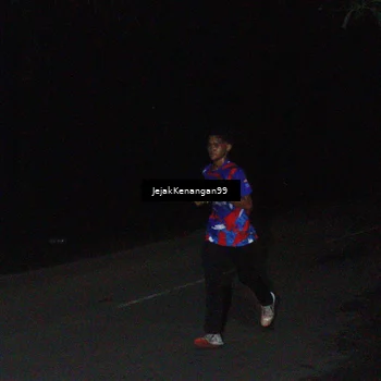 Runner Photo 6064164