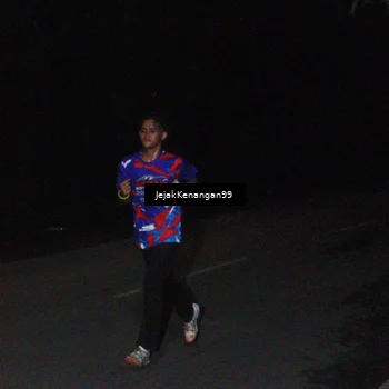 Runner Photo 6064167