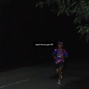 Runner Photo 6064168