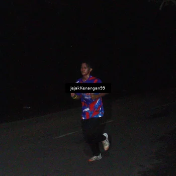 Runner Photo 6064170