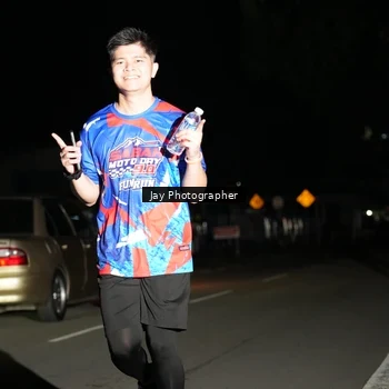 Runner Photo 6064209