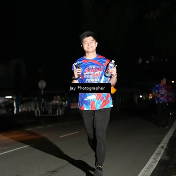 Runner Photo 6064213