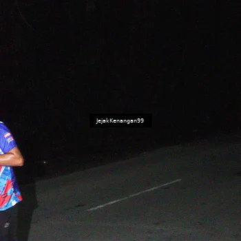 Runner Photo 6064215