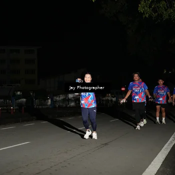 Runner Photo 6064254