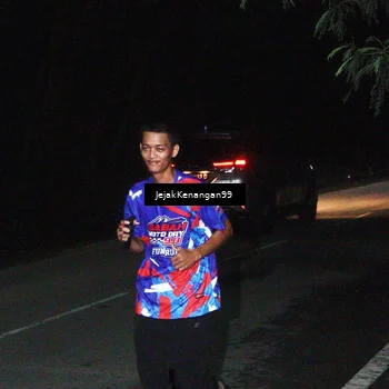 Runner Photo 6064255