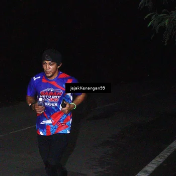 Runner Photo 6064265