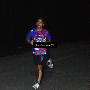 Runner Photo 6064270