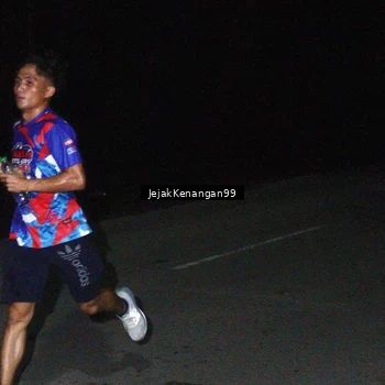 Runner Photo 6064279