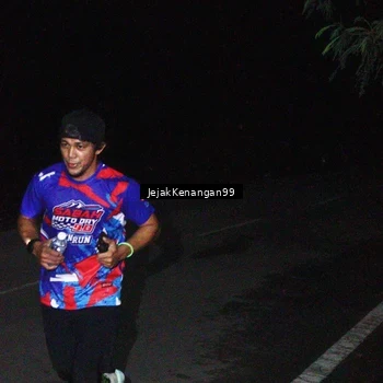 Runner Photo 6064280